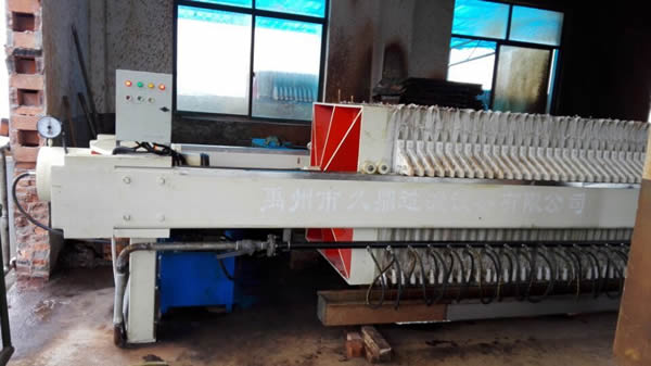 自動板框壓濾機